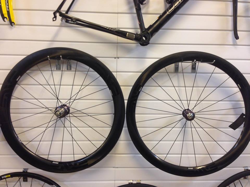 Vành Enve 4.5 Hub Chris King Ceramic (Clincher) 